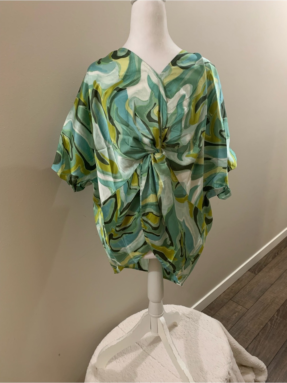 Umgee Teal and Green Abstract Knot-Front Blouse